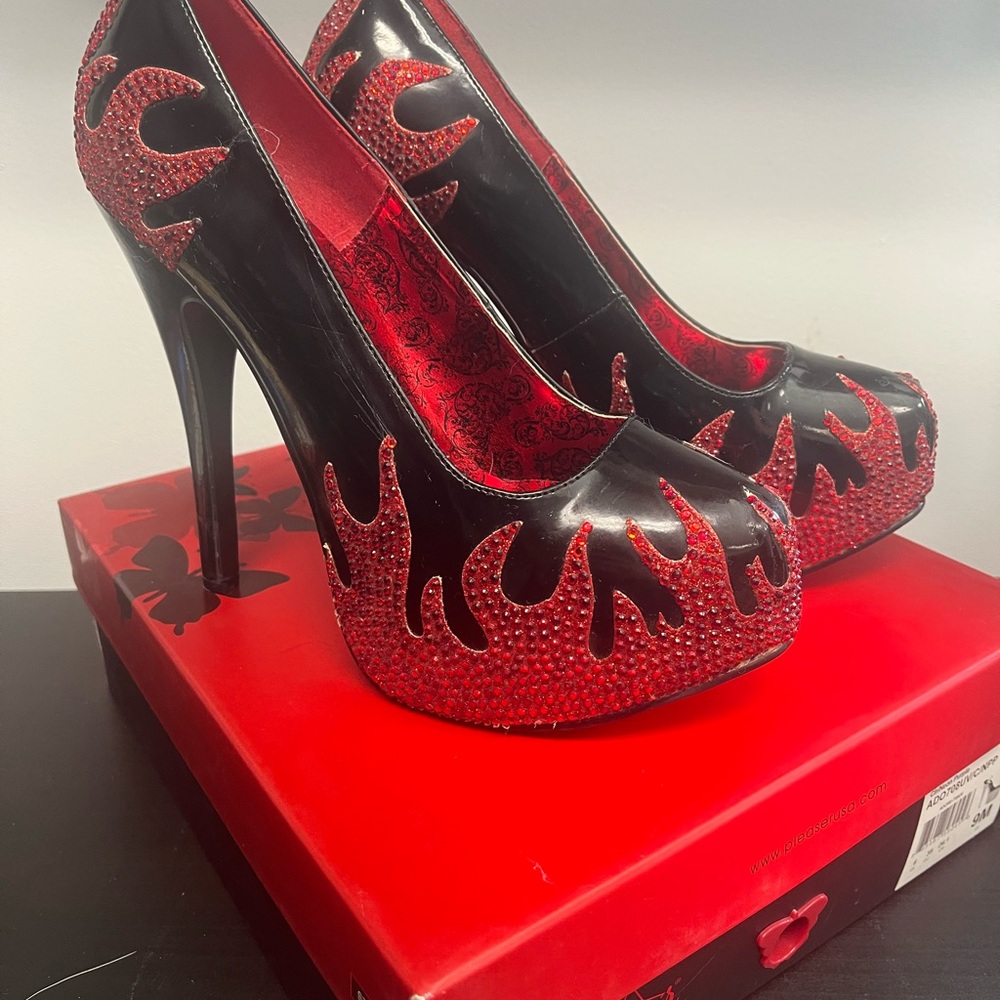 Pleaser Bordello: Red Flame Heels